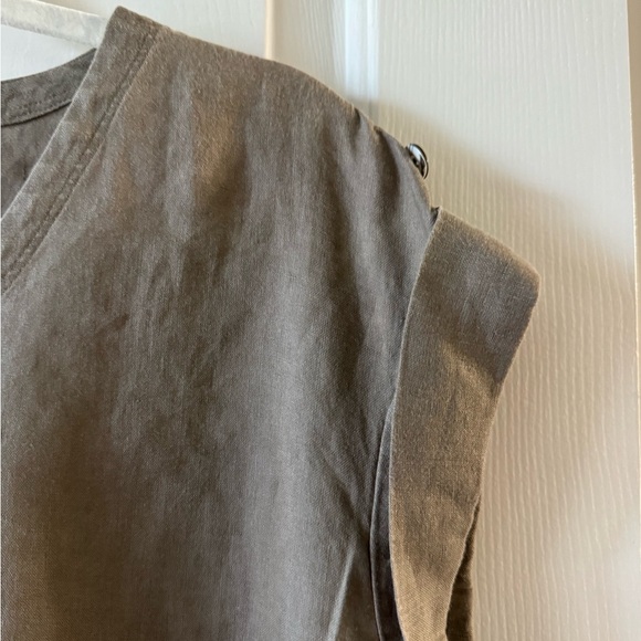 Sak’s Fifth Avenue THREADS Tunic Style Linen Top w/ Pockets, M Taupe - Picture 13 of 15